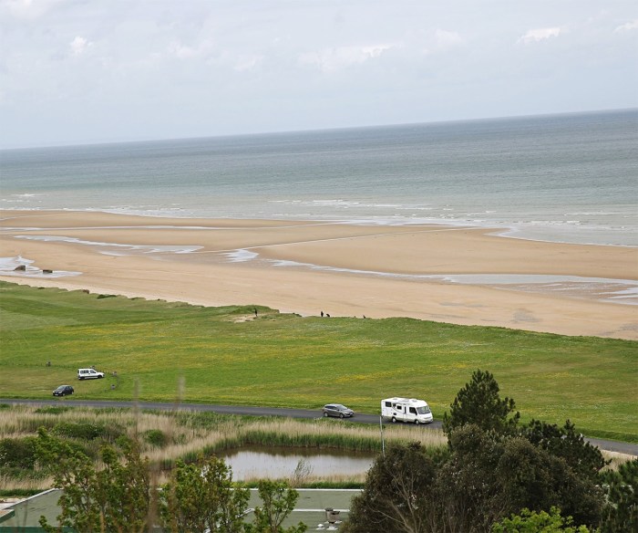a-view-of-omaha-beach-on-001-1