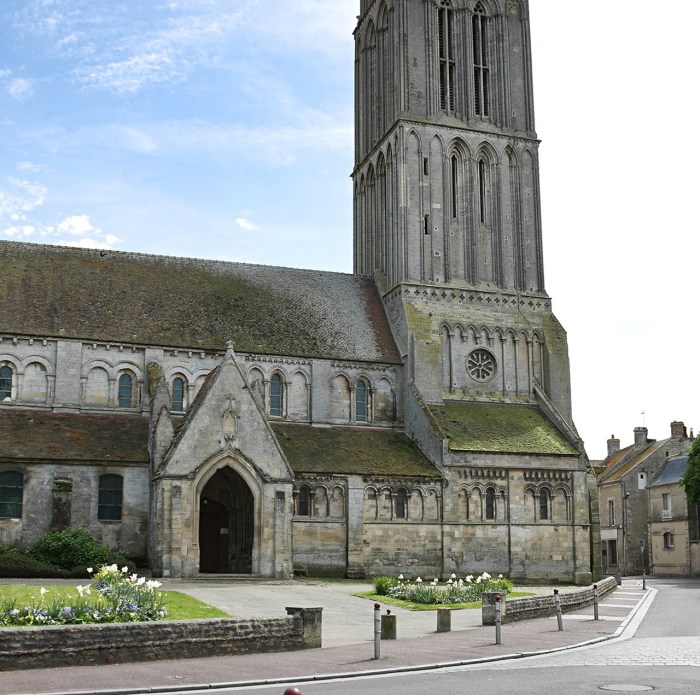 a-view-of-the-street-area-001