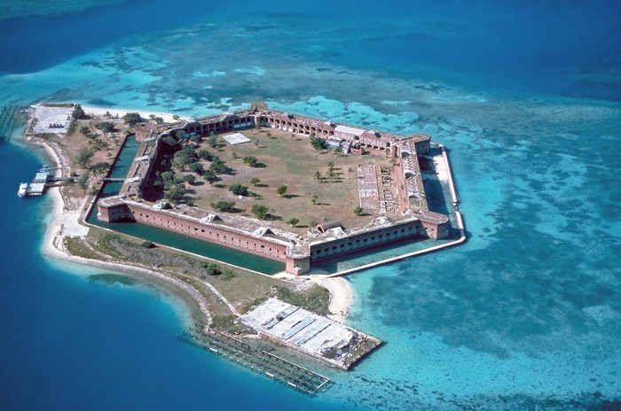 Fort-Jefferson_Dry-Tortugas